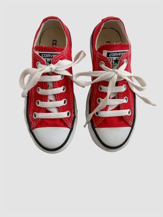 Kids Red converse size UK10. Preloved cheap kids shoes